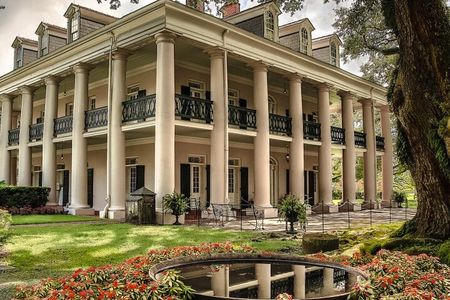 Full-Day Oak Alley Plantation & Airboat Swamp w/Transfer
