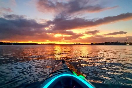 Sunset Paddle Session on Sydney Harbour
