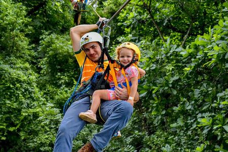 Guanacaste Zipline – Safe & Fun for Kids 2+ & Families