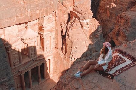 2 Days Petra Wadi Rum and Dead Sea Private Guided Tour