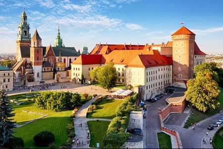 Krakow Guided Tour to Iconic Polish Royal Residence Wawel Castle