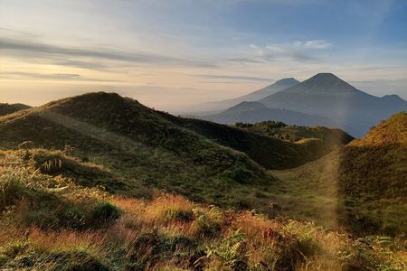 From Yogyakarta: Mount Prau Golden Sunrise Private Tour 
