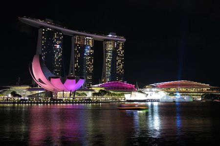 Explore Singapore Private Night Sightseeing Tour 