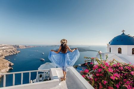 Private Full-Day Santorini Hidden Gems and Wine Experience