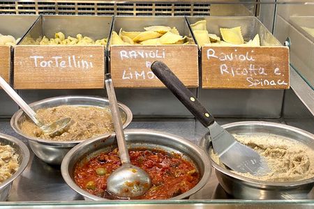 Florence: Street Food Tour and Sightseeing with Local Expert Guide in 2.5 hours 