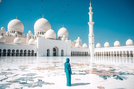  Abu Dhabi Day Tour with Qasr al Watan