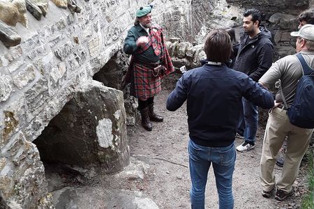 Full-Day Private Guided Shennachies Road to Isles and Skye Tour