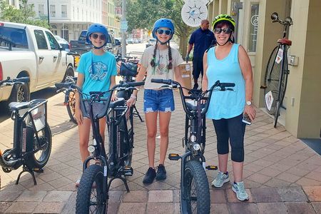 Historical E-Bike Tour of Galveston