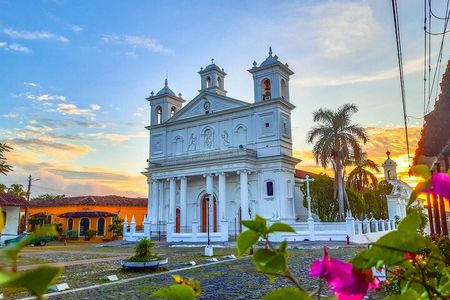 Combo Tour: Archeology in Cihuatan + Suchitoto Best Preserved Colonial Town.