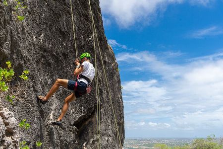Half day Climbing Trip at the Tafelberg, Curaçao