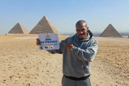 Giza Pyramids Egyptian Museum, Citadel and El-Khan Bazaar Private Guided Tour
