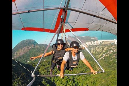 Hang Gliding or Paragliding Package experience in Rio 