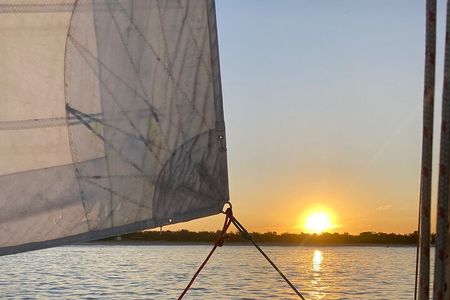 Gold Coast Sunset Sailing Cruise with snacks & bubbles