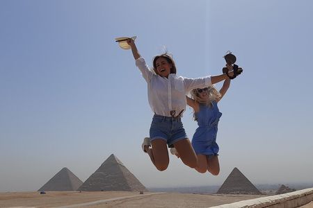 2 Days and 2 Evenings Private Tour in Cairo include airport transfer and M&A