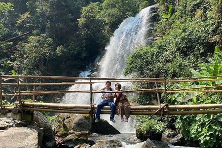 Private All-Inclusive Doi Inthanon & Pha Dok Siew Waterfall Tour 