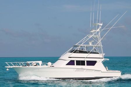 Biggest Luxury Yacht Boat Best in Cancun up to 28 pax