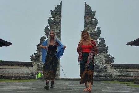 Lempuyang Gate of Heaven and City Tour