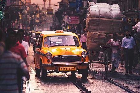 Colonial city Kolkata by walk