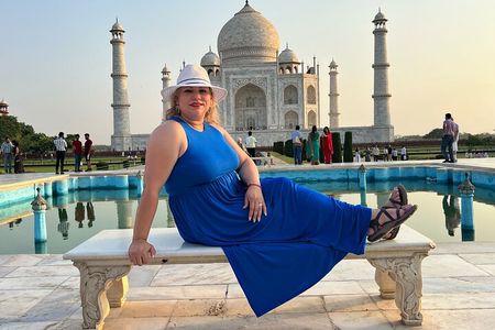 Same Day Sunrise Taj Mahal, Agra Fort & Baby Taj Tour From Delhi