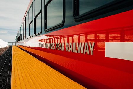 Pikes Peak COG Railway & Garden of Gods Tour
