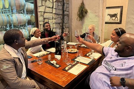 Wine tasting in FranschHoek, StellenBosch & Paarl Tour