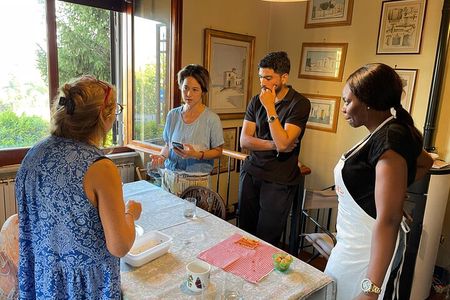 Cooking Class at Daniela's home in Rome