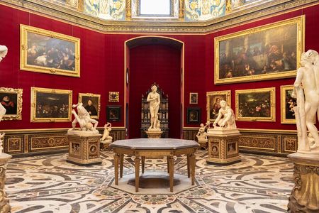 Private Walking Tour of Uffizi Gallery 