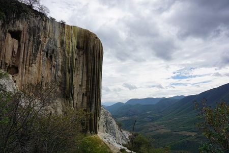 Tule, Hierve el Agua & Mezcal Experience 