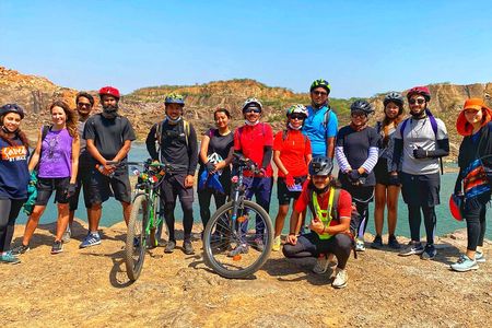 Premium Delhi Aravalli Organic Cycle Tour - A glimpse of Real and Rural India