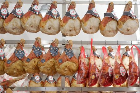 Food markets tour with a local!