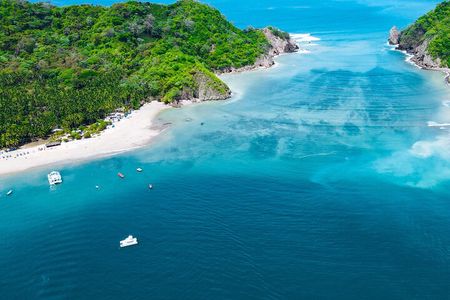 Tortuga Island Full Day Tour from San José with Lunch