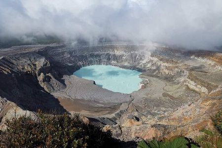 Poás Volcano, Coffee Plantation and La Paz Waterfall Gardens Tour