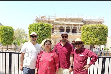 Discover Rajasthan: Jaipur, Pushkar, and Udaipur in 6 Days!