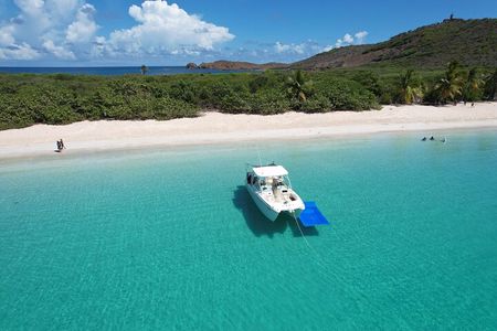 All inclusive Private Tour to Icacos and Palomino Island