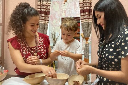 Make-Your-Own-Chocolate Experience