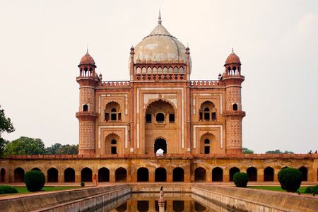 Half-Day Premium Delhi Heritage Cycling Tour - An Illustrious Tryst with time