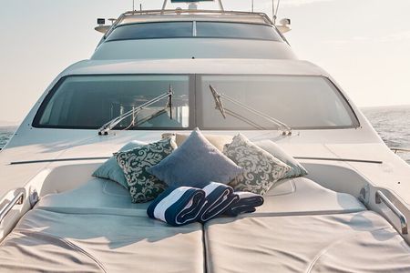 Heather Nikki 80 ft Italian Azimut Yacht Rental