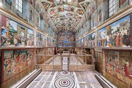 Skip-The-Line: Sistine Chapel & Vatican Tour with A Guide