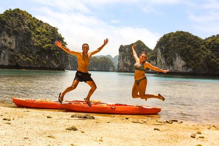Lan Ha - Ha Long bay with local experts (small group guaranteed)