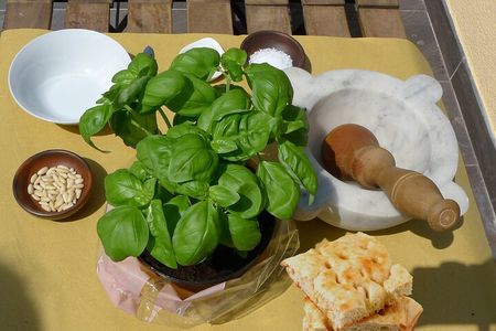 Authentic Pesto cooking class in Manarola at Cinque Terre