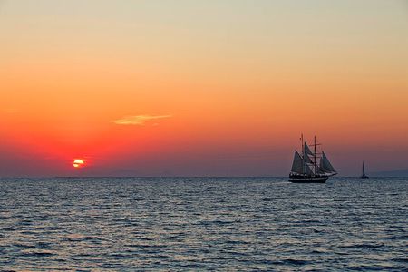 Santorini Sunset Cruise