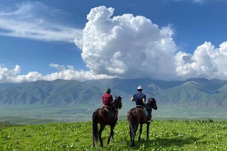 Horseback riding on the mountains of Chon Kemin National Park
