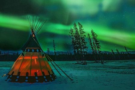 4-Day Guided Tour to Yellowknife Aurora Viewing 