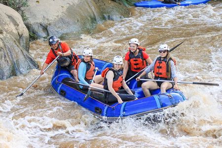 10km Rafting with 8Adventures from Chiang Mai Include Pickup & Lunch 