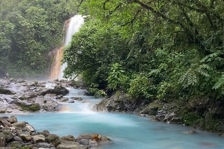 2 Days Adventure to Blue Waterfalls with Volcano Tour