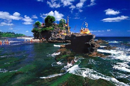 Full Day Tour Tanah Lot, Jatiluwih, Danau Beratan 