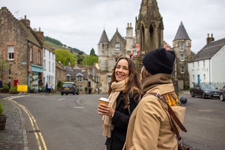 Outlander Filming Locations Day Tour from Edinburgh