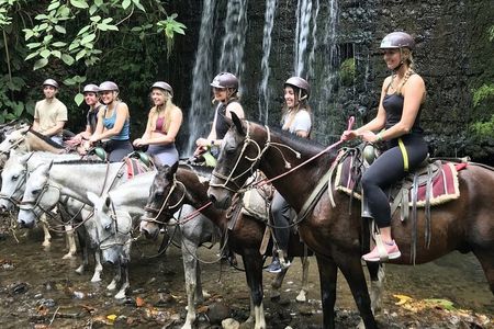 Horseback Riding around Arenal Volcano base