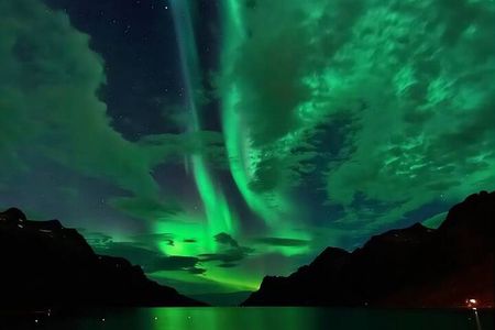Yellowknife 5-Day Northern Lights Adventure:Aurora&Arctic Wonders
