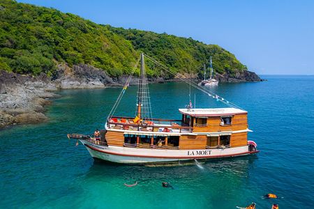 Relaxing Day with Snorkeling - Away From The Crowds